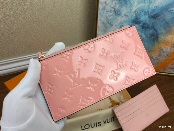 FÉLICIE LOUIS POCHETTE VUITTON 0729